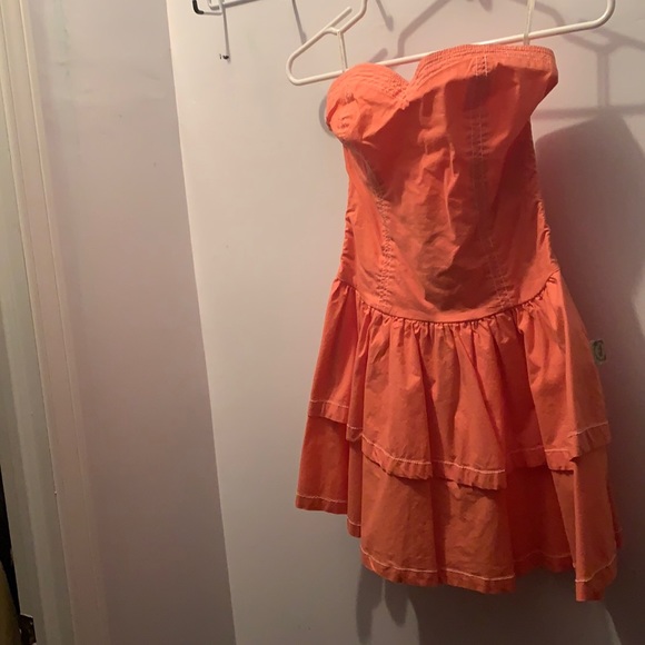 Coral dress - Picture 1 of 2